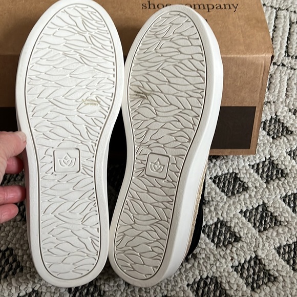 NWB Spenco Malibu Slip-On Sneaker Black - Picture 8 of 11